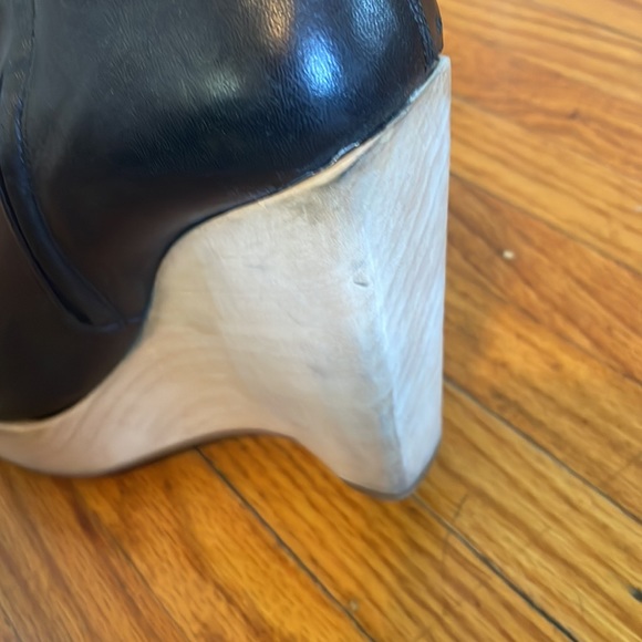 Calvin Klein Collection Black Leather Wooden Wedges size 7 - Picture 13 of 16